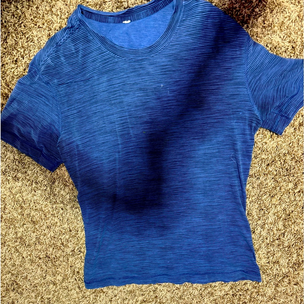 Lululemon blue shirt